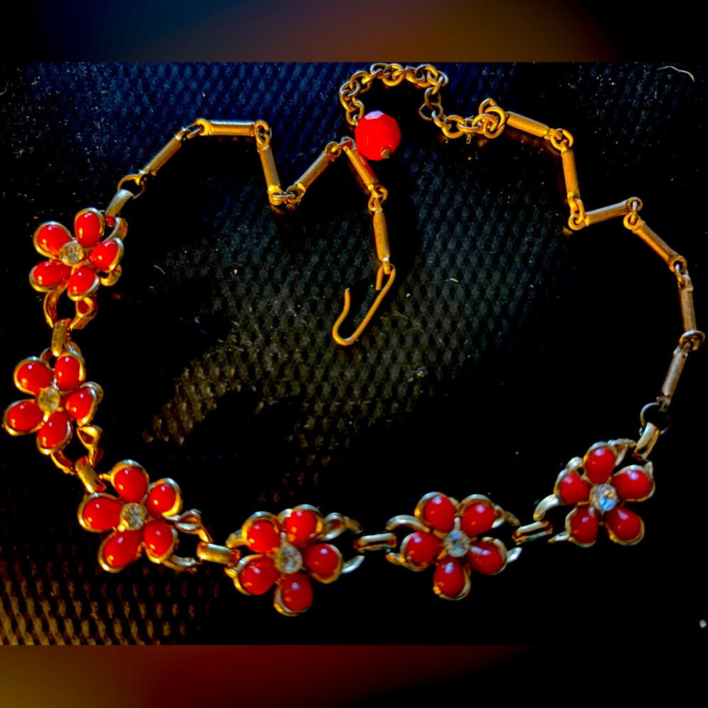 Vintage Floral Red and Gold Choker Necklace